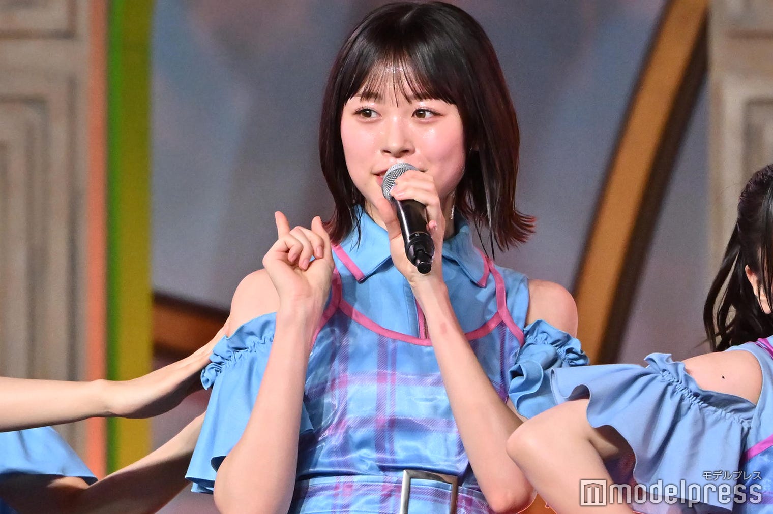 日向坂46 高橋未来虹 直筆サイン　Tシャツ 未着用 日向坂46 高橋未来虹 直筆サイン Tシャツ 未着用 - メルカリ