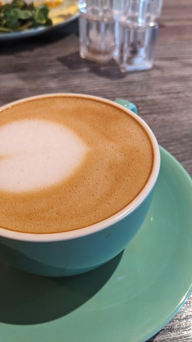 AWTGirl's tweet image. I've got Chaka Khan on repeat and writing my soul out this Sunday afternoon. How are you spending your Sunday? 
#sundayvibes #sweetthings #writersoftwitter