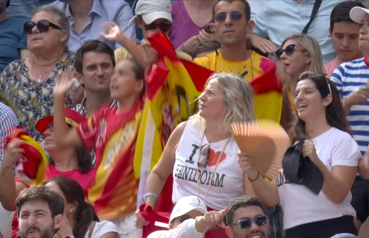 manusanchez1's tweet photo. ¿Irá con España o con UK? #OlympicGames https://t.co/1RnFgbNsM4