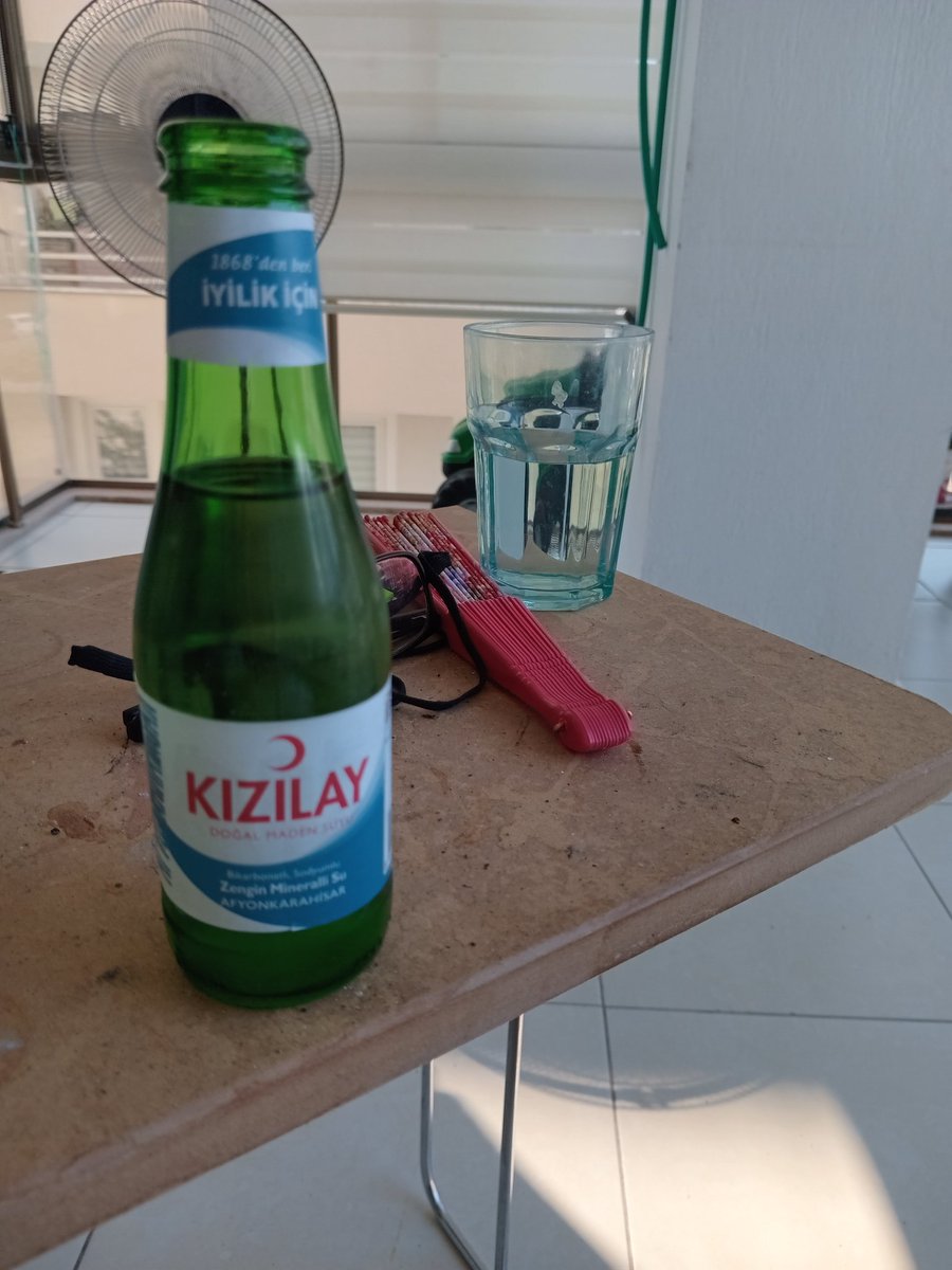 Hanemizde soframızda başka içecek olmaz bu türden..
Başka marka da olmaz..
Çooook yıllardır..
Elhamdülillah..
🇹🇷🇵🇸🇹🇷🇵🇸🇹🇷