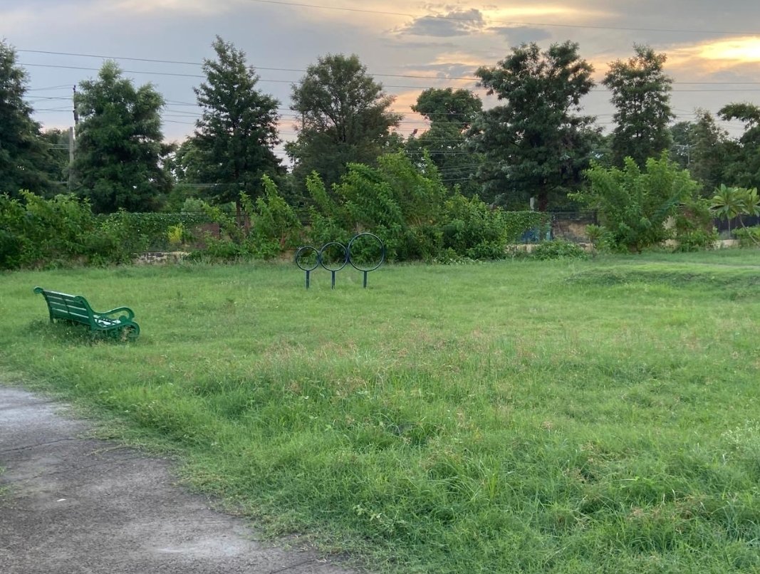 Vigyan19's tweet photo. @HsvpHaryana @CMOHaryana @ulbharyana @kamalguptabjp The only Govt owned PET PARK in Haryana is in Panchkula which is in bad shape. The workers dont work and the officers don't bother to respond. https://t.co/VH4lKAT4pm