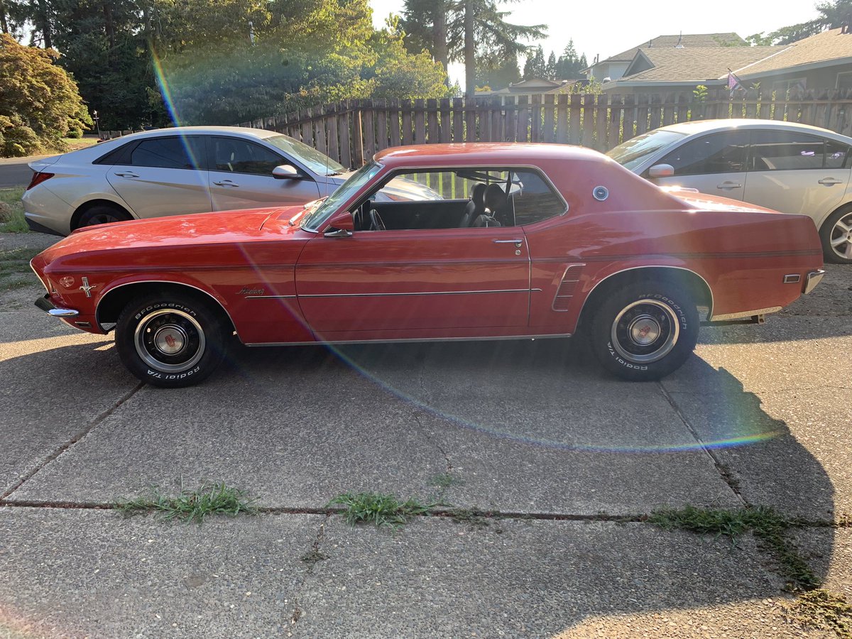 MBfromtheOC's tweet photo. Period correct wheel sure does change the look. Today she’ll get the front spoiler, hood scoops and rear spoiler to complete the transformation. #mustang #classicmustangs #1969mustang https://t.co/cLo2W4ANBj