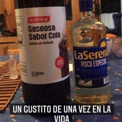 monkeydtrolling's tweet photo. Mis finde semanas en santiago son hermosos https://t.co/yFDbQKphep