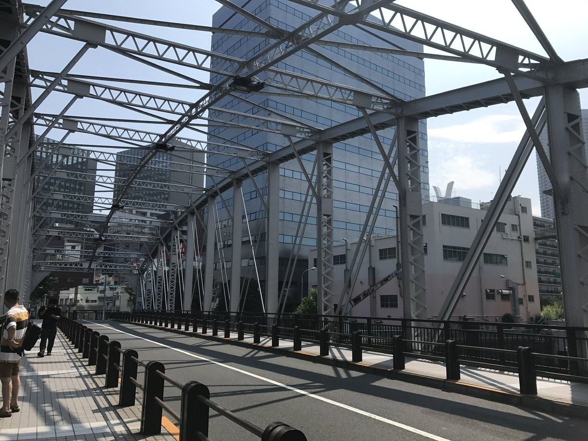Matomoni_ikiro's tweet photo. #橋の日
私の永遠の恋人　南高橋

幼い頃に出会って一目惚れしてからずっと一途に愛し続けてきた橋。

大事な出来事があるといつもこの橋に話しにきてた。
こころが追い詰められてた時は毎日通ってたくさん時間を共有して癒しを頂いた。
どんな時も変わらずに穏やかにそこにいて寄り添ってくれた。 https://t.co/sFlprRoFH2