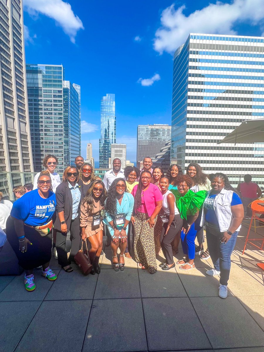 Leondrahead's tweet photo. NABJ '24 Chicago https://t.co/xPGMObQ5RJ