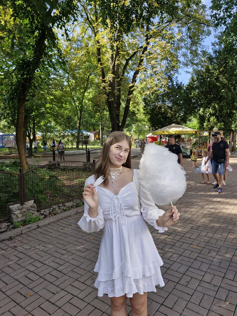 звёзды и коты ★ tweet media