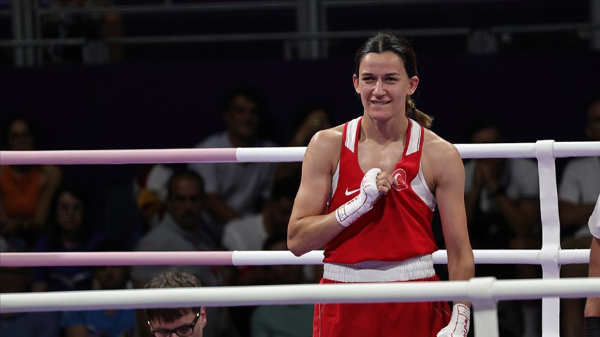 İşte KAYISININ gücü 💪🥊

Biz inandık ! Sen Şampiyon olacaksın 
Malatyalı milli boksörümüz Hatice Akbaş Paris Olimpiyatlarında finale yükseldi.