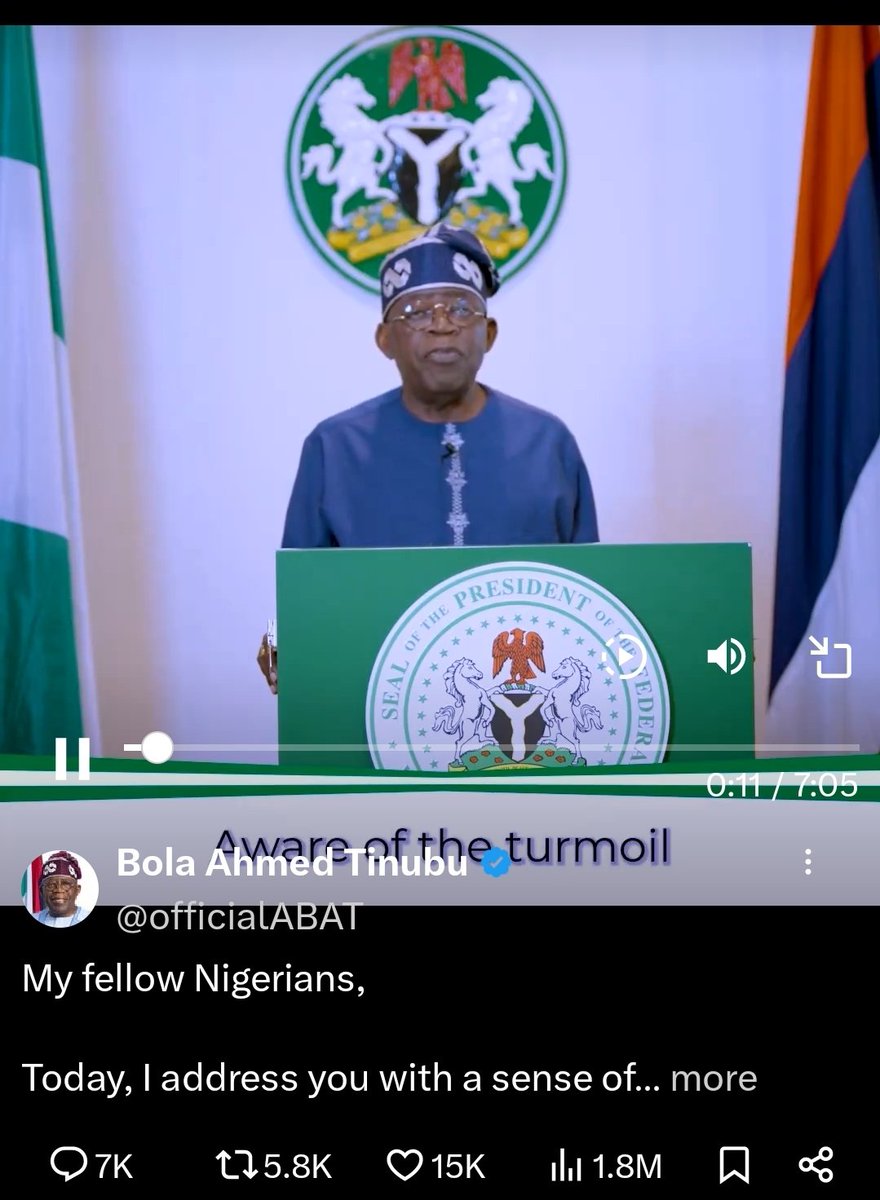 Simon55023790's tweet photo. @ChinasaNworu @real_IpobDOS @NGRSenate @EUinNigeria Don't be carried away. Let's think differently. Before that, please which flag are you seeing in the so-called president speech from both sides.i guess you'll get the point https://t.co/nT3rdFftiY