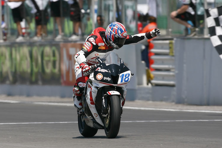 simmo_on_sport's tweet photo. #Northwich lost one of its biggest and most thrilling sporting stars on this day in 2008.  

Craig Jones had achieved so much in his chosen field, and I always pause to think about him on August 4.  

What a treasured talent ❤️ https://t.co/opdhi2ywe5
