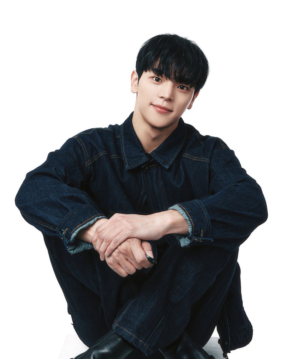 woooojinn's tweet photo. Happy 3rd Anniversary #KIMWOOJIN 🎉

#KIMWOOJIN #김우진 
#KIMWOOJIN3rdAnniversary https://t.co/E2QwM8ics0