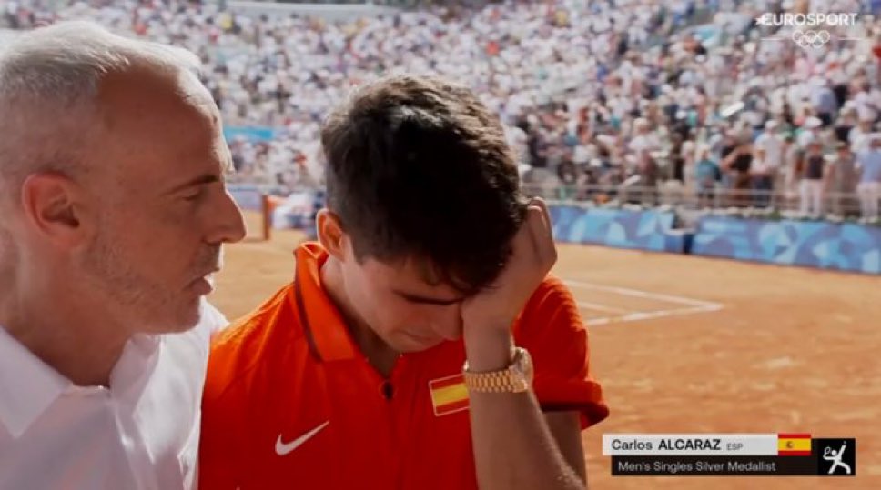 YihiRM's tweet photo. Cabeza alta. Ya llegará tu momento. Todos estamos muy orgullosos de lo que has hecho. Esto acaba de empezar. Hay Carlitos Alcaraz para rato 👑 https://t.co/NoHdrQLOoL