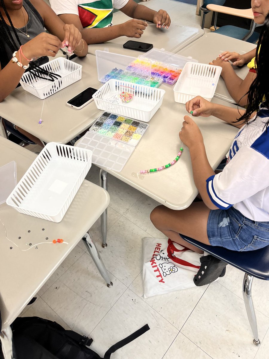 Meagan Drapkin tweet media