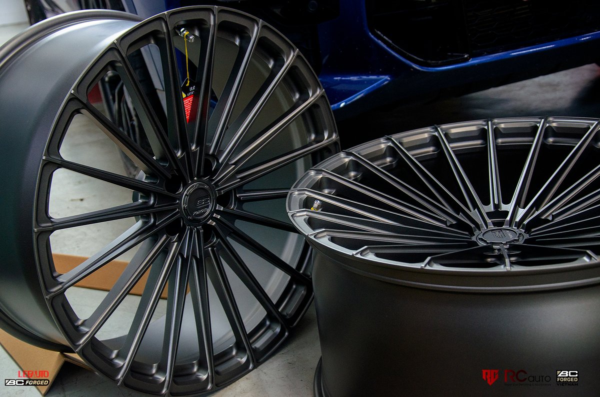 LeeAutoVN's tweet photo. Mâm BC Forged Monoblock EH201 Matte Gunmetal Chính Hãng
Size : 22 inch for BMW X6 G06
NK & PP by LeeAuto & RCauto
.
.
📷 09.388888.90 ● https://t.co/9XHgZ3N9VG
#BCForged #BCforgedvietnam #teamBCForged #LEEAUTO #rcauto https://t.co/WXUEheIfY2