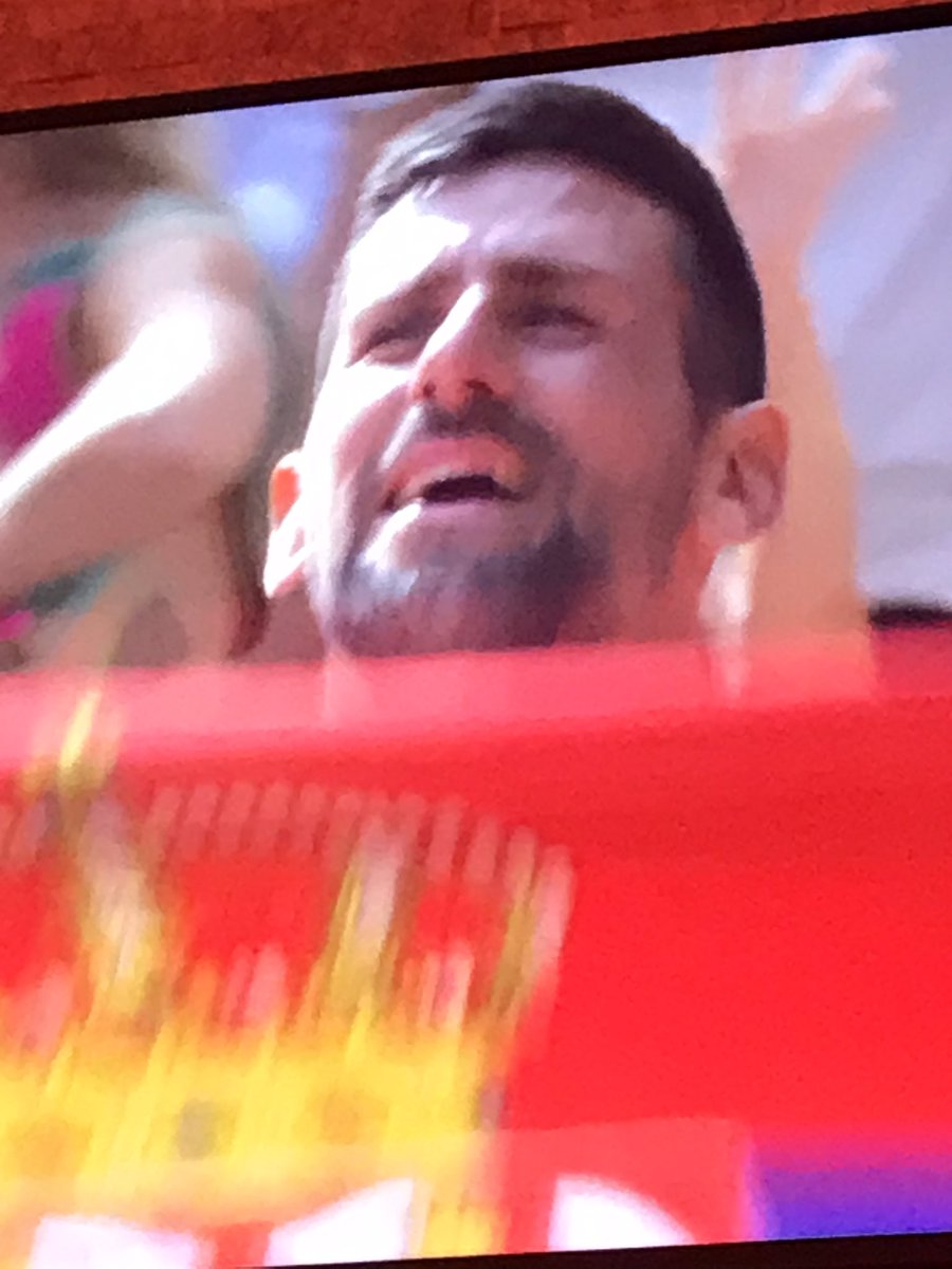 Como español me hubiese encantado ver ganar a <a href="/carlosalcaraz/">Carlos Alcaraz</a> que es increíble como lucha y juega, pero ver ganar a <a href="/DjokerNole/">Novak Djokovic</a> es emocionante también, porque se lo merecía y porque se lo ha ganado. Enhorabuena / Congrats!  #Nole #GOAT #GOLD #Paris2024