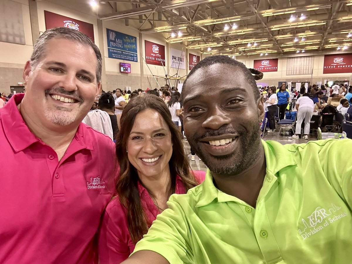MandyLaCerte's tweet photo. Way to end the summer @ebrpschools  with the fun Back to School Bash event ❤️ let’s make it a great 24-25 school year 🎉 @MidCityED https://t.co/6BCzWkuq8h