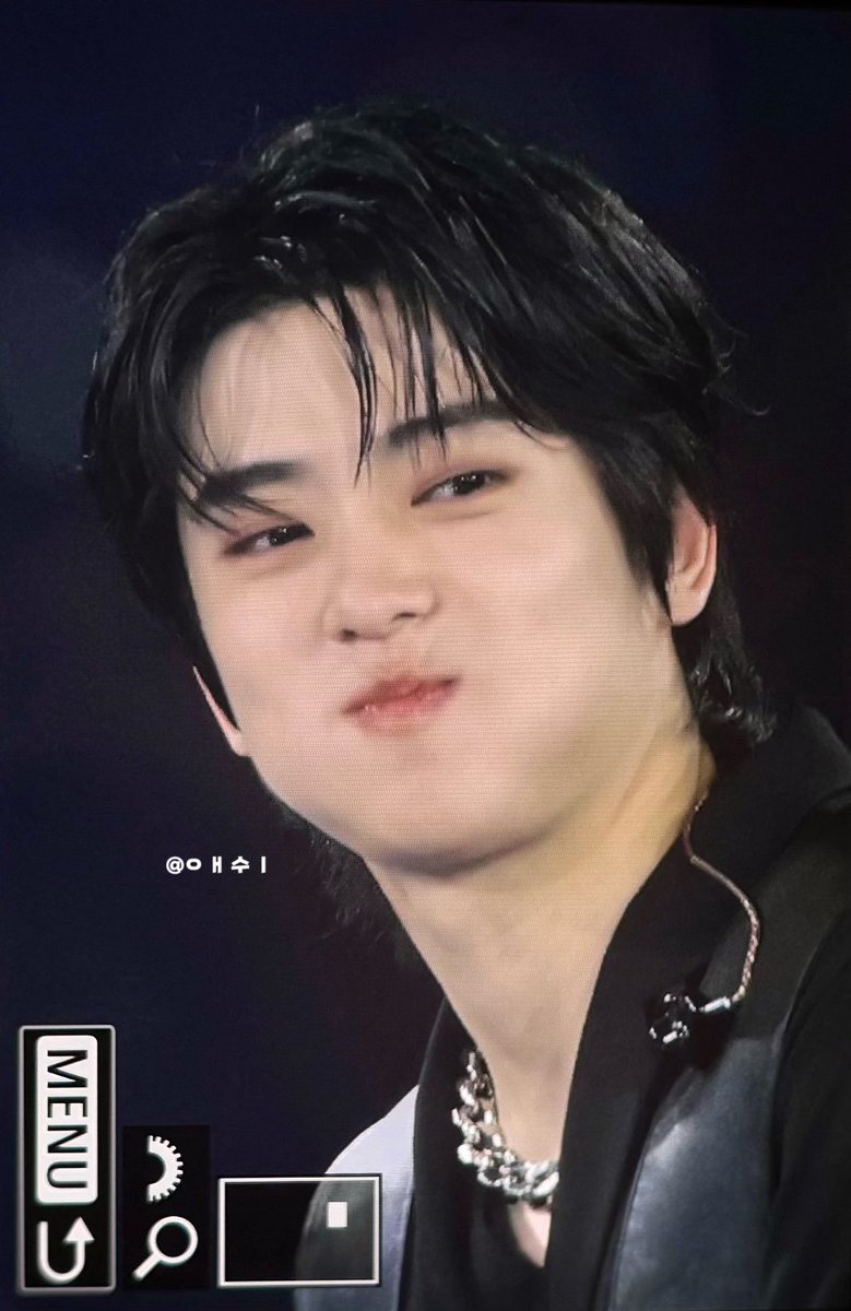 애쉬 tweet media