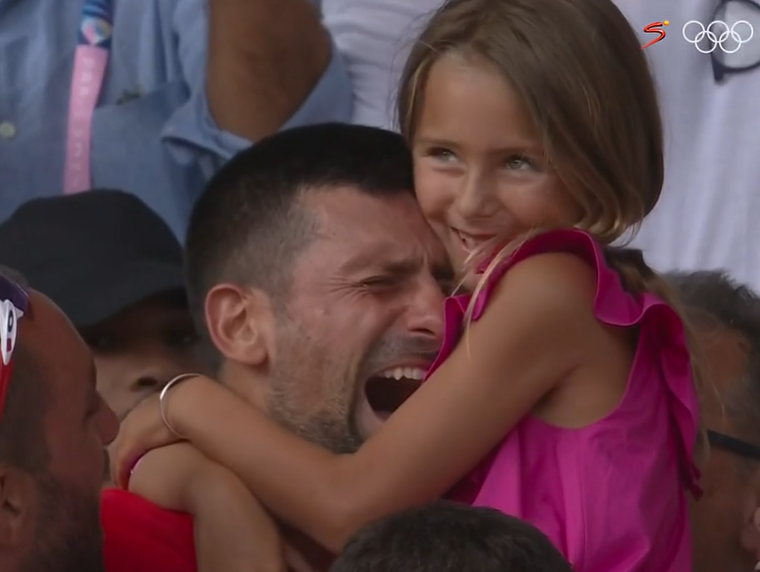 CristinaNcl's tweet photo. Djokovic - Alcaraz match stats
7-6 (3) 7-6 (2) 
2h:50'
🥇
MISSION ACCOMPLISHED
Novak GOAT-ing, again, for all to see 
Defiant. Glorious. Unparalleled.

IDEMOOOOOOOOOOOOOOOOOO Nole 🇷🇸❤️👏
We love you @DjokerNole ❤️❤️❤️❤️❤️❤️ https://t.co/Rdds6LHGZt