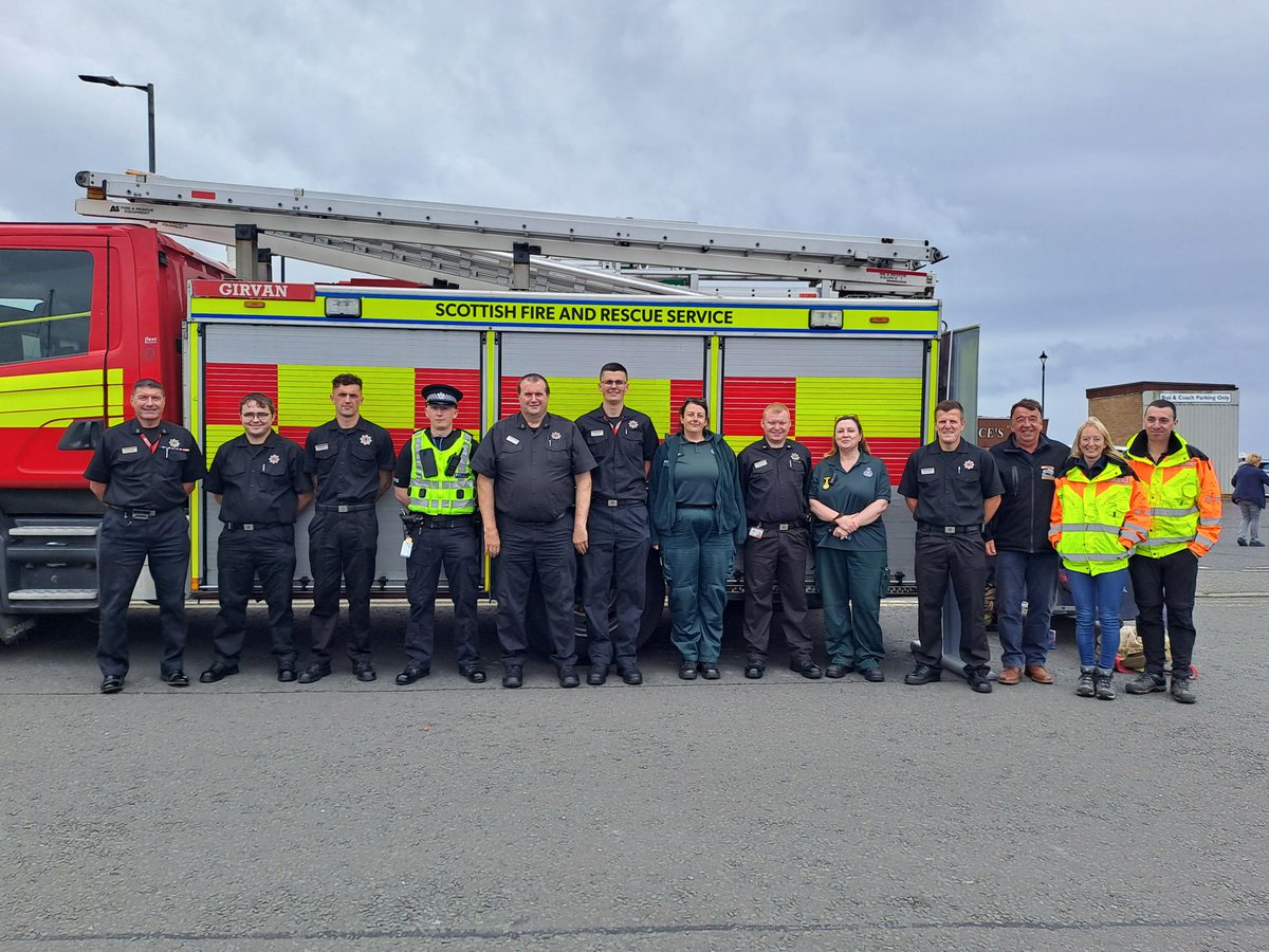 SFRS East, North and South Ayrshire (@scotfire_ensa) on Twitter photo On-Call crew from Girvan attended the local Harbour Gala hosted by <a href="/GirvanRNLI/">RNLI Girvan Lifeboat</a> today. Supported by the On-Call Support Watch Commanders, this was great opportunity for <a href="/fire_scot/">Scottish Fire and Rescue Service</a> crews to promote community safety advice to local residents and to promote On-call recruitment. On-Call crew from Girvan attended the local Harbour Gala hosted by <a href="/GirvanRNLI/">RNLI Girvan Lifeboat</a> today. Supported by the On-Call Support Watch Commanders, this was great opportunity for <a href="/fire_scot/">Scottish Fire and Rescue Service</a> crews to promote community safety advice to local residents and to promote On-call recruitment.