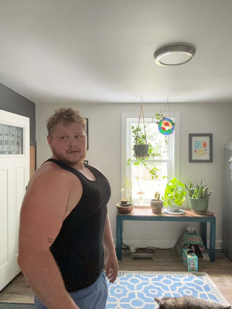 bigmuscle94's tweet image. When the cut turns into a bulk 🥵 arms hit 18” yesterday, looking forward to cracking into the 20s