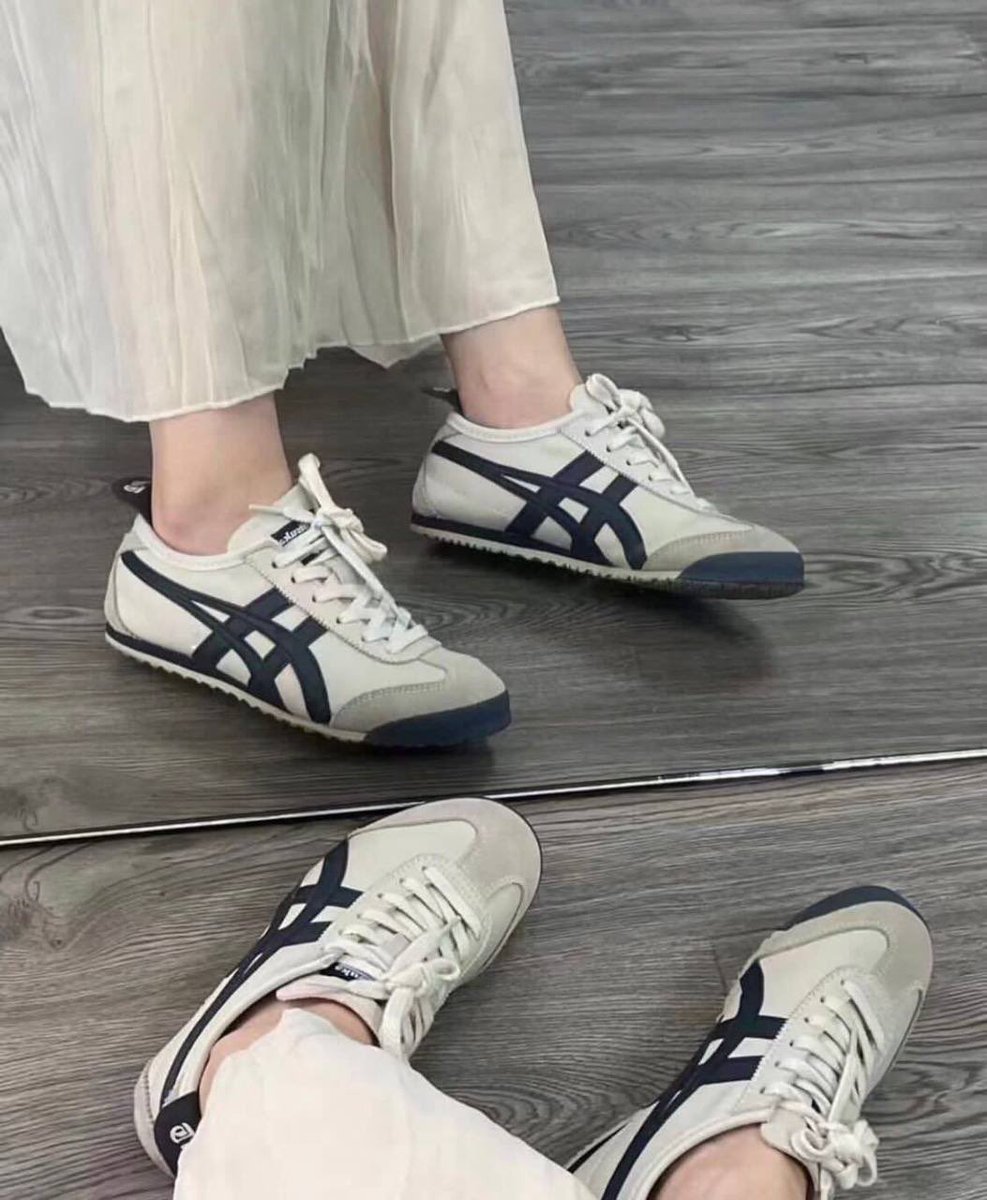 bckupacc99's tweet photo. Girls yang pakai onitsuka warna ni + skirt or jeans sumpah cute gila. I said what I said 🥹

Senang match dengan banyak outfit, stylo! https://t.co/Kh9QePLLQs