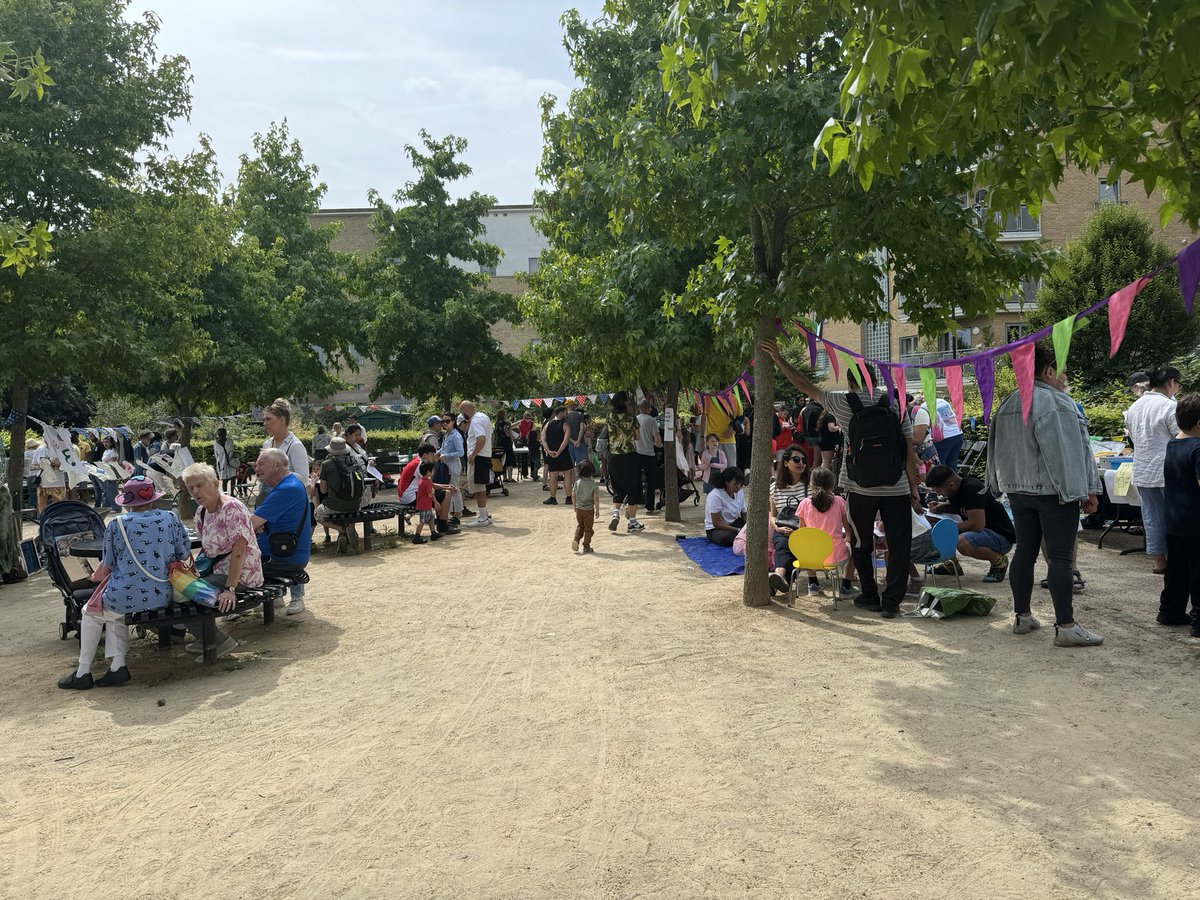 camdenist's tweet image. At the Caledonia Clocktower festival