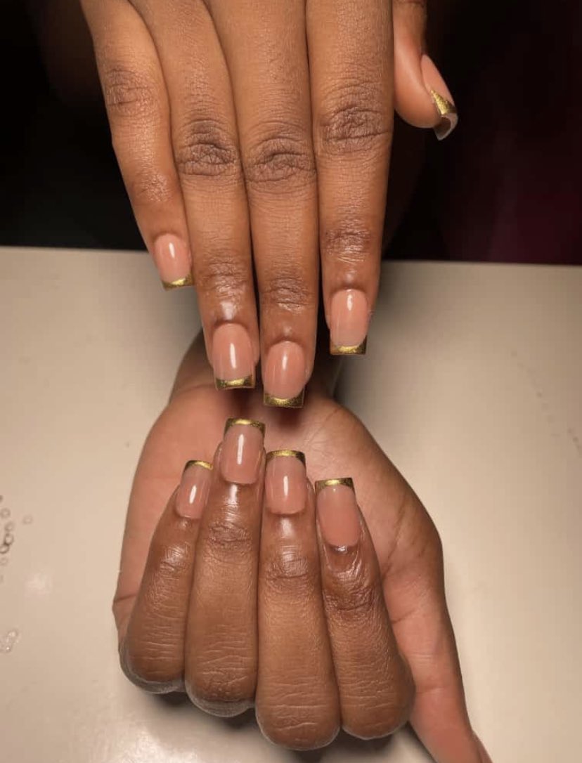 iampluto01's tweet image. They said we should go and learn handwork, even after all the educational heights, so here I am tryin my best 💅 
Pls just help me repost &amp;amp; grow before hunger finish me 😫😭

“I never even use my abido-shaker”