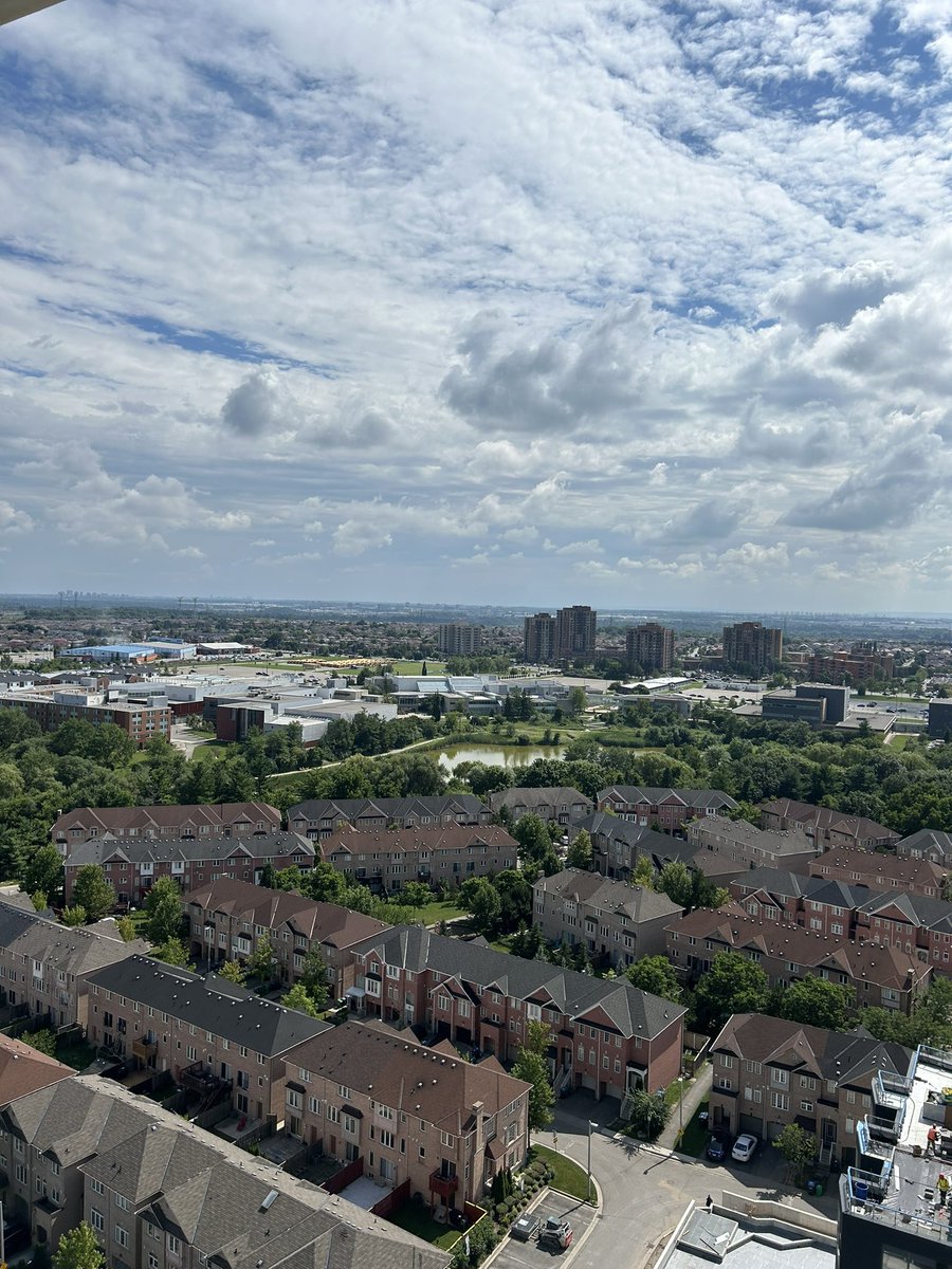i2Developments's tweet photo. Happy Sunday! Time for photos of #stellacondos in the works. Our lobby is coming along. First peeks into suites with kitchens installed. And the views are great up here. Occupancy in October. #brampton #newconstruction #condo https://t.co/MwK0OWv9NQ