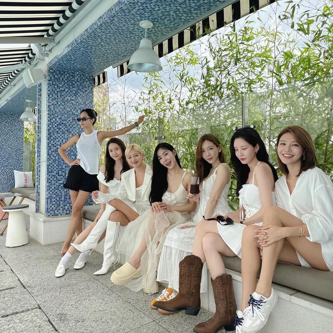 TiffanyProjects's tweet photo. Tiffany Young from sooyoungchoi

#17SummersWithSNSD 
#소시소원_다시피어나는_우리의Seventeen 
#TiffanyYoung #티파니영 #티파니 #young1 #Sooyoung https://t.co/AN1jJIRIdu