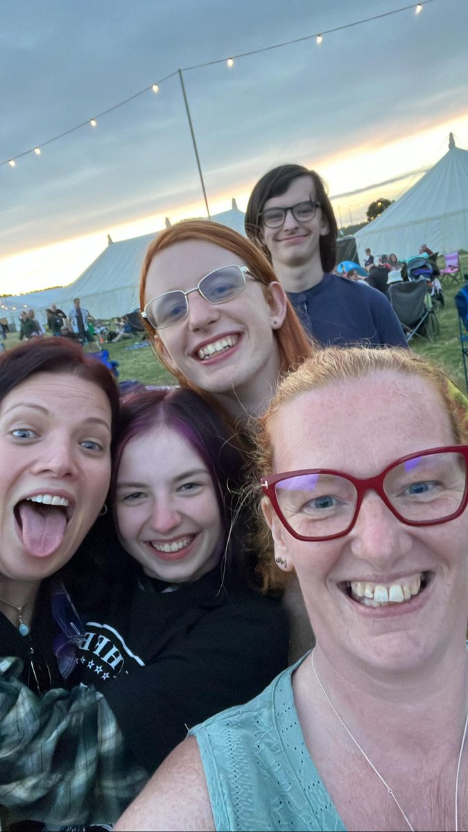 PhantomJo (@neonjo) on Twitter photo The best of times <a href="/festunderstars/">Underneath the Stars Festival</a> 1000s of people loving music and taking care of one another. The best of times <a href="/festunderstars/">Underneath the Stars Festival</a> 1000s of people loving music and taking care of one another.