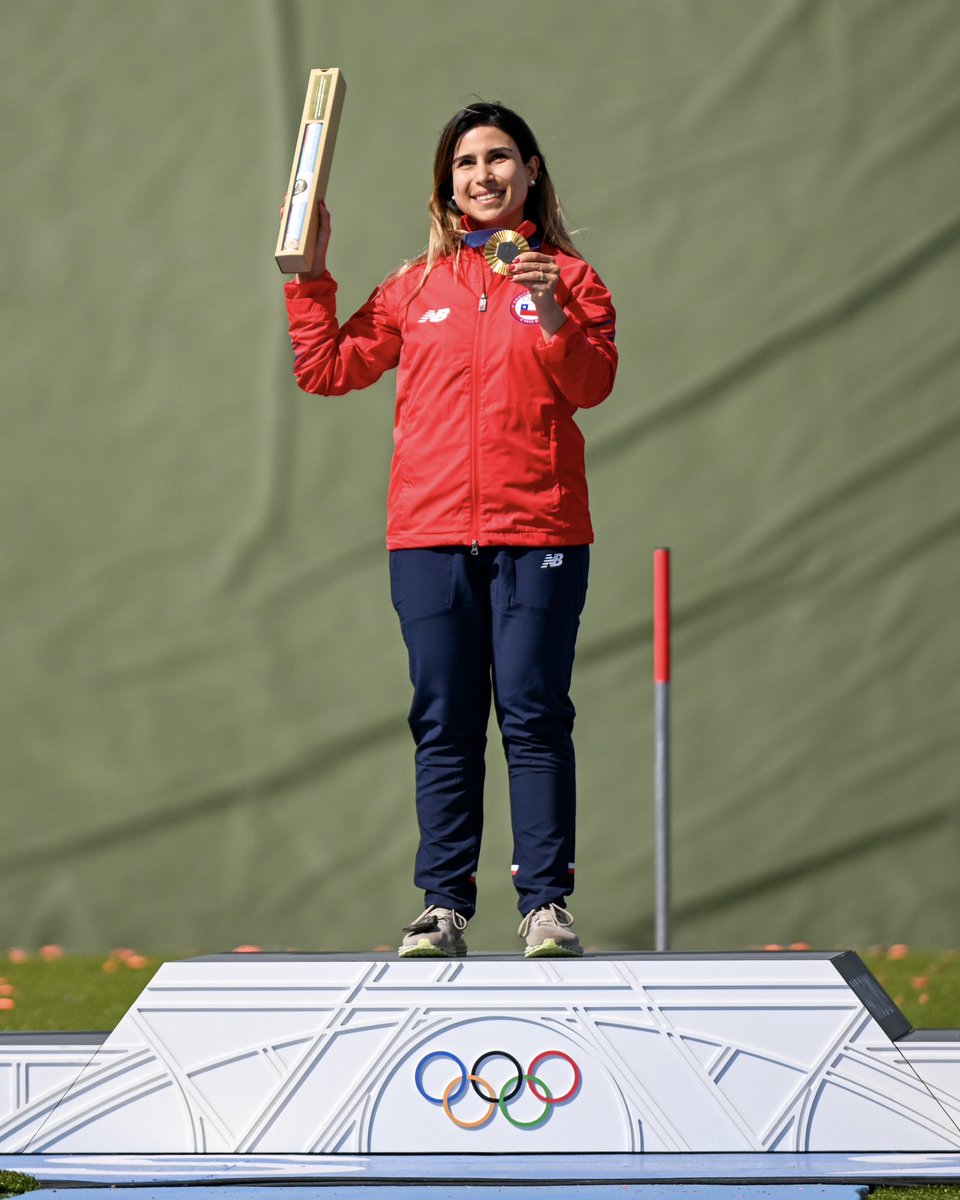 TeamChile_COCH's tweet photo. 🥹🥹🥹🥹🥹😍😍😍😍😍😍

Francisca Crovetto Chadid, campeona olímpica 🥇 de tiro skeet femenino.

Un 4 de agosto de 2024 que quedará para la historia.

#VamosTeanChile 🇨🇱 https://t.co/sPMyszzMIC