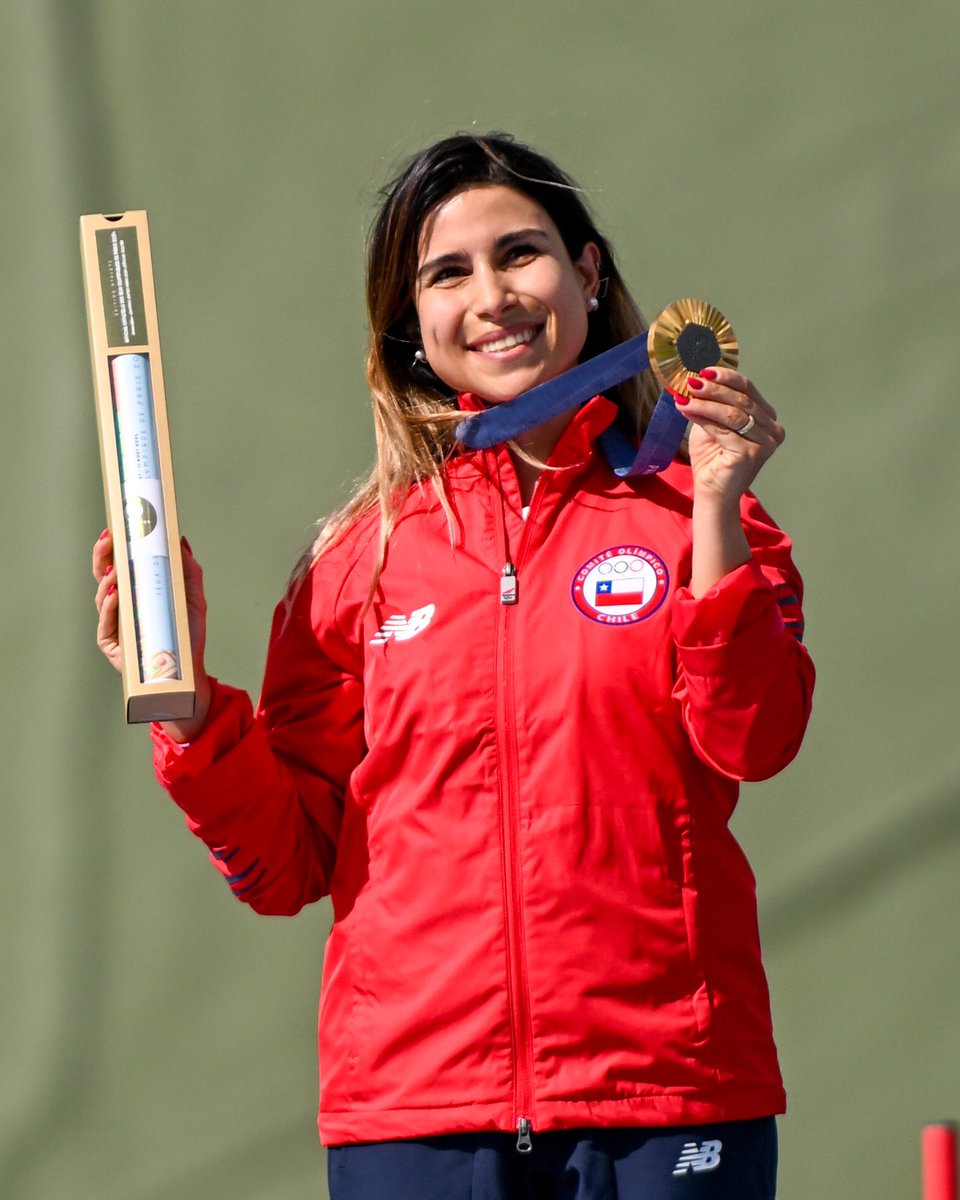 TeamChile_COCH's tweet photo. 🥹🥹🥹🥹🥹😍😍😍😍😍😍

Francisca Crovetto Chadid, campeona olímpica 🥇 de tiro skeet femenino.

Un 4 de agosto de 2024 que quedará para la historia.

#VamosTeanChile 🇨🇱 https://t.co/sPMyszzMIC