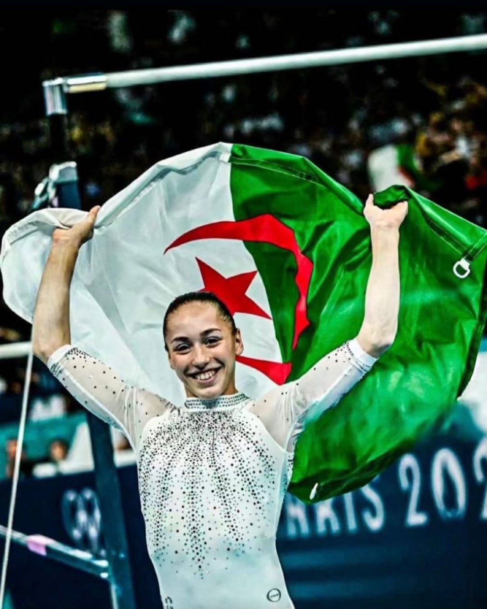 AND SHE HAS DONE IT !!! 😍🥇

Énorme score de Kaylia Nemour (15.700) qui lui permet d'obtenir la 1ère médaille d'or de l'histoire de l'Algérie et de l'Afrique en gymnastique !

À seulement 17 ans, on assiste à la naissance d'une légende de la gymnastique. Quelle fierté !!! 🇩🇿❤️