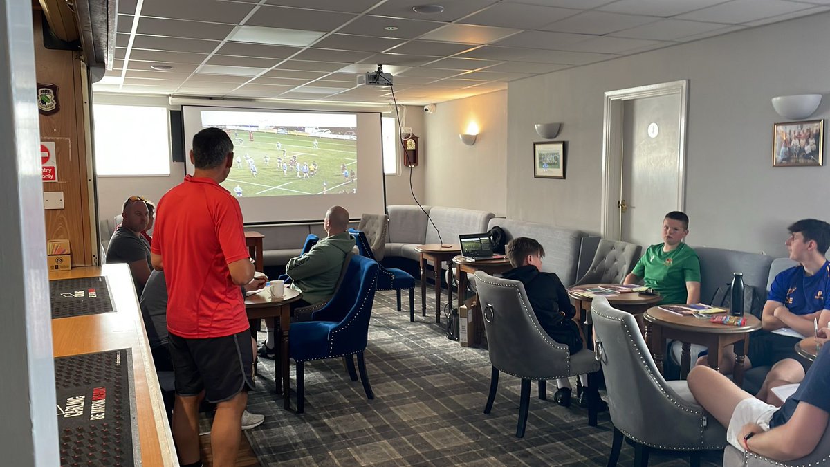 Marc Breeze (@breezey_boy) on Twitter photo WRU Referee L1 course complete ✅
Well done to everyone who completed the course today 🙌
Big thank you to Carwyn & Terry for delivering an excellent course and to new educator Chris on co delivering on his first course 💪
Massive thank you to <a href="/KenfigHillRFC/">Kenfig Hill RFC</a> for hosting 🔥🏉 WRU Referee L1 course complete ✅
Well done to everyone who completed the course today 🙌
Big thank you to Carwyn & Terry for delivering an excellent course and to new educator Chris on co delivering on his first course 💪
Massive thank you to <a href="/KenfigHillRFC/">Kenfig Hill RFC</a> for hosting 🔥🏉