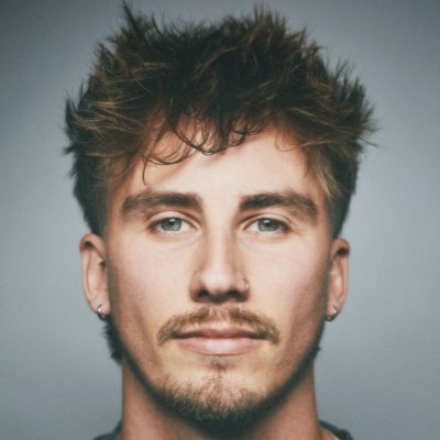 thompson_Jay's tweet photo. #NewProfilePic https://t.co/JDSfMZUpzk