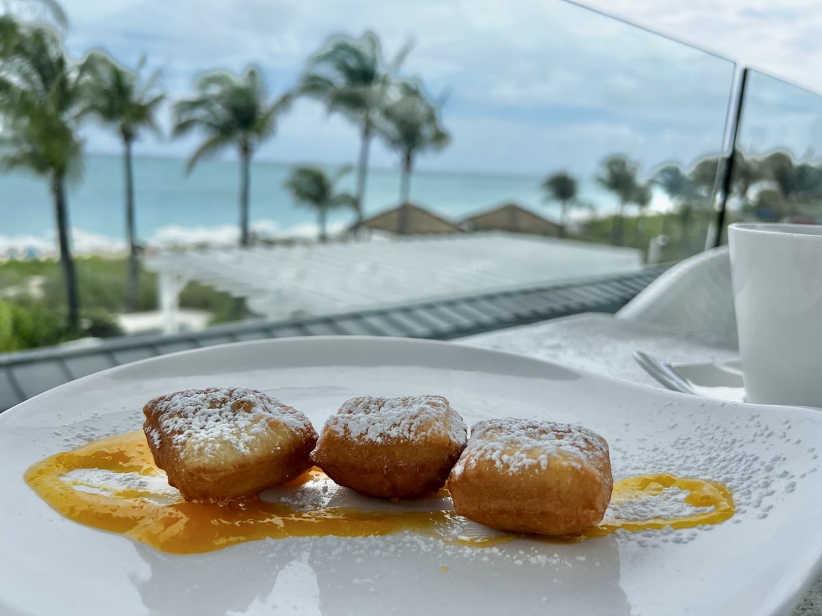 JonesTravels's tweet photo. I am a big brunch fan! How about brunch on a rooftop with an ocean view??? Plus they have my fav Eggs Benedict and Beignets! #beachesresorts #backtothebeach #backtothebeaches https://t.co/1hjdxj3CP6
