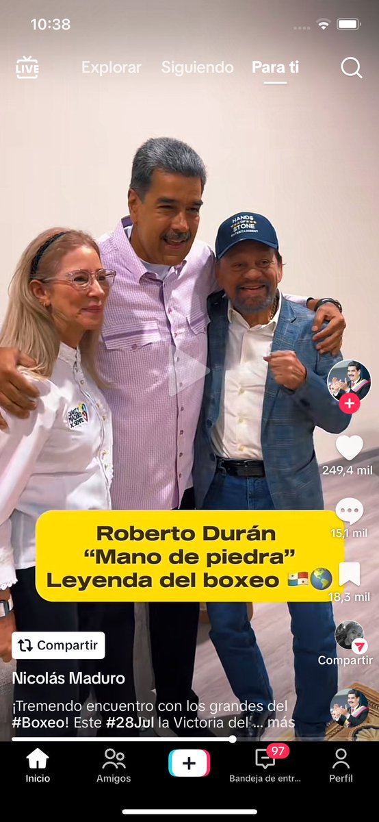 ¿Que hace Roberto Durán apoyando a Nicolás Maduro?