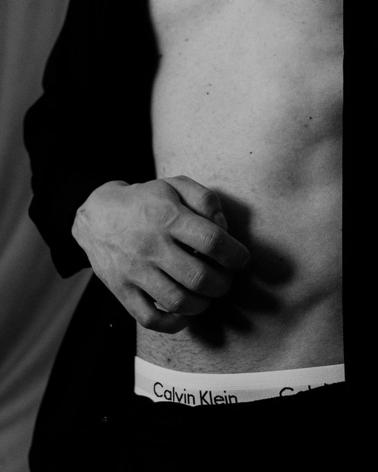 Do people here like hands? https://t.co/NW8IJnYNeG