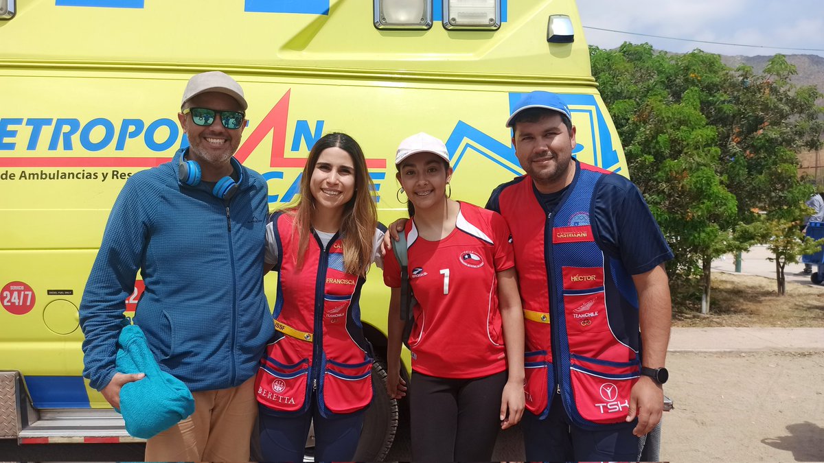 PedroAFdez's tweet photo. Jejejejeje...
La foto de oro con mi hija y #francrovetto
@TeamChile_COCH @canal_CDO https://t.co/3MMGX2T5Bj