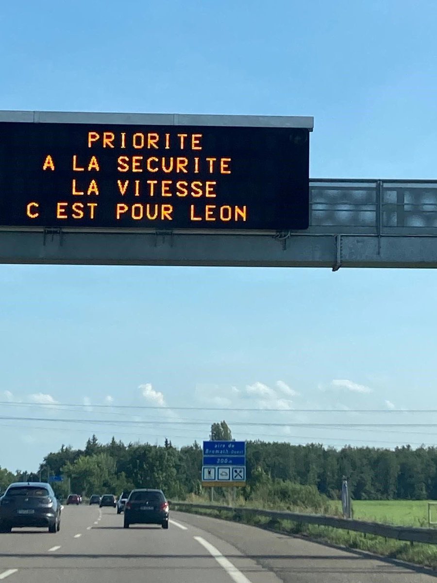 Très belle campagne de sensibilisation pour rouler à 110km/h max sur l’autoroute 😁
Une mesure juste, simple et efficace pour lutter contre le réchauffement climatique