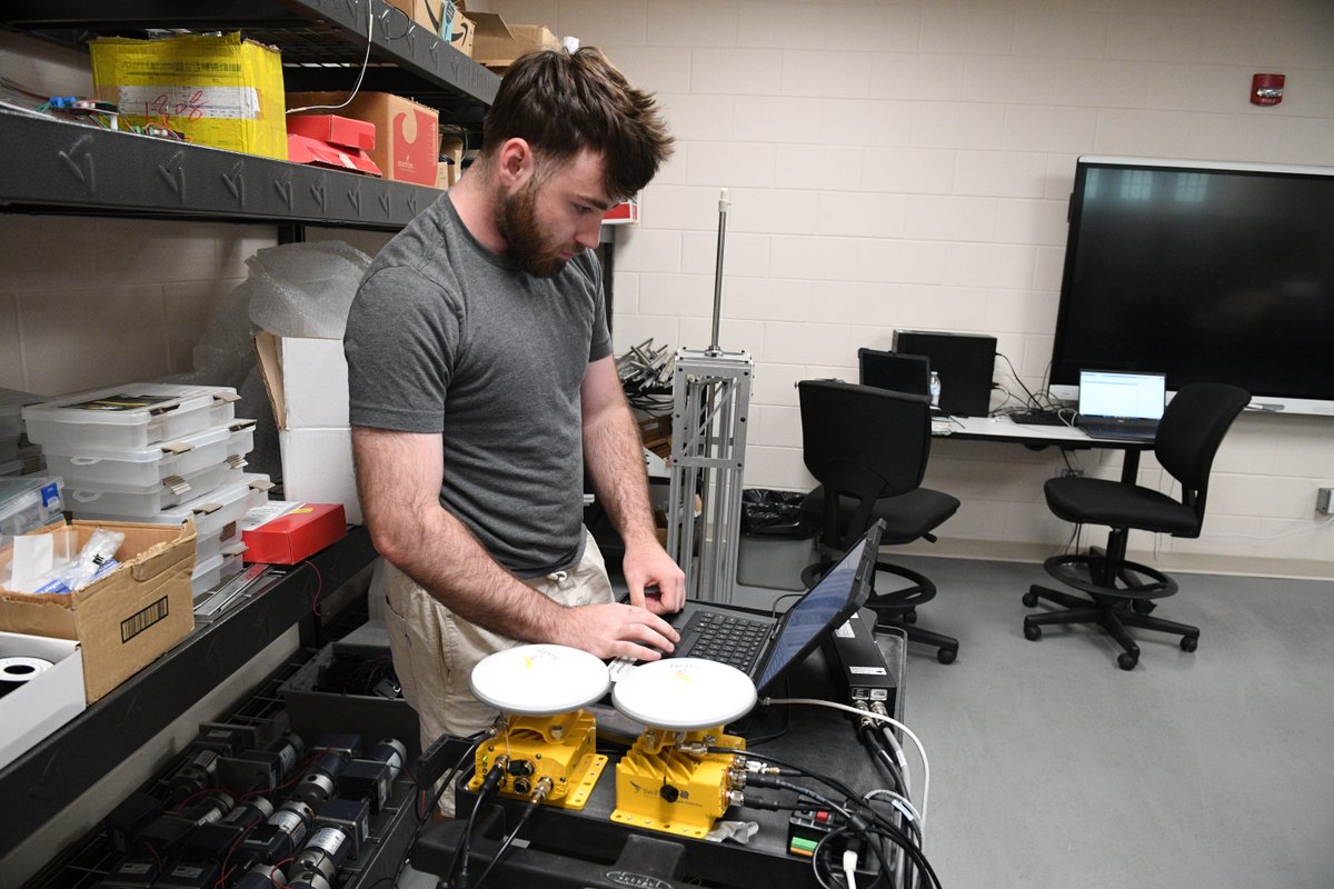 VMI1839's tweet photo. #SURISunday
VMI Cadet Bruce Hay โ25 and Maj. Craig Altmann developed an off-road laser mapping system for safer adventures. Read more about their innovative project on our website.
Link below!
#VMICadets #Innovation #OffRoadSafety https://t.co/XCOXNEDNkf