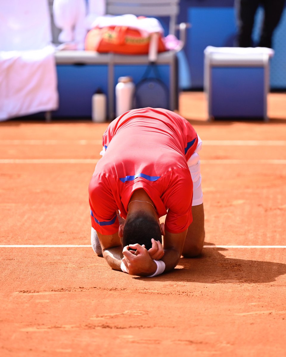 sandra4747_'s tweet photo. There are a million pictures I could post of today just as there are a million words I could say. I’m beyond proud of you and what you’ve achieved today. YOU ARE AN OLYMPIC GOLD MEDALIST. History isn’t done and age is just a number. There’s more to come! Idemo ❤️🇷🇸 @DjokerNole https://t.co/3yRQsnHYXb