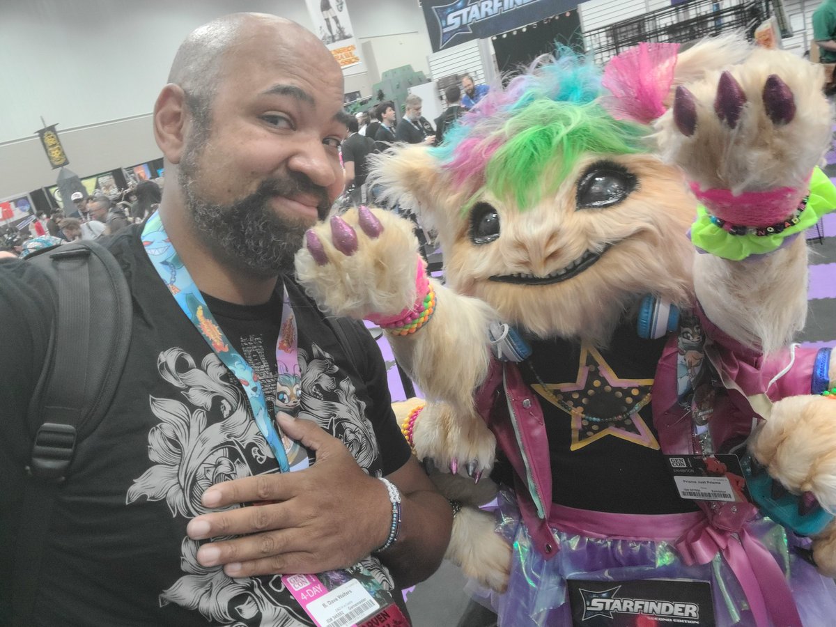 Ayyyeeee, thanks <a href="/paizo/">Paizo</a> for introducing me to some new friends!Post #paizopals and you may be blessed with swag!