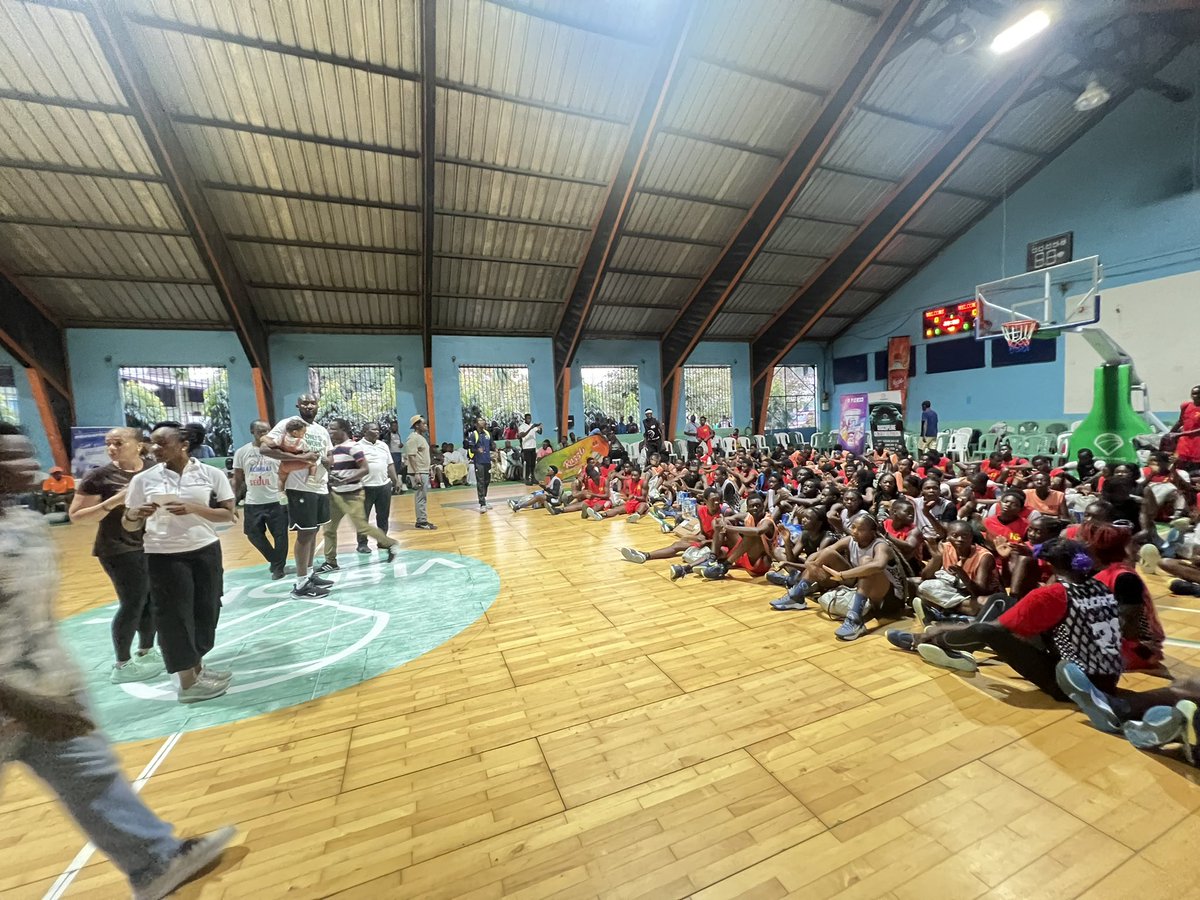 seleuhillary's tweet photo. Congratulations to @StevieThunder33 for putting together a state of the art Basketball training camp in Douala.

#GrantWill honoured us with his presence. 

#VisionCameroon - Multiple Scholarships were given out to the kids.

We ❤️ basketball 🏀 https://t.co/h7eWvgynae