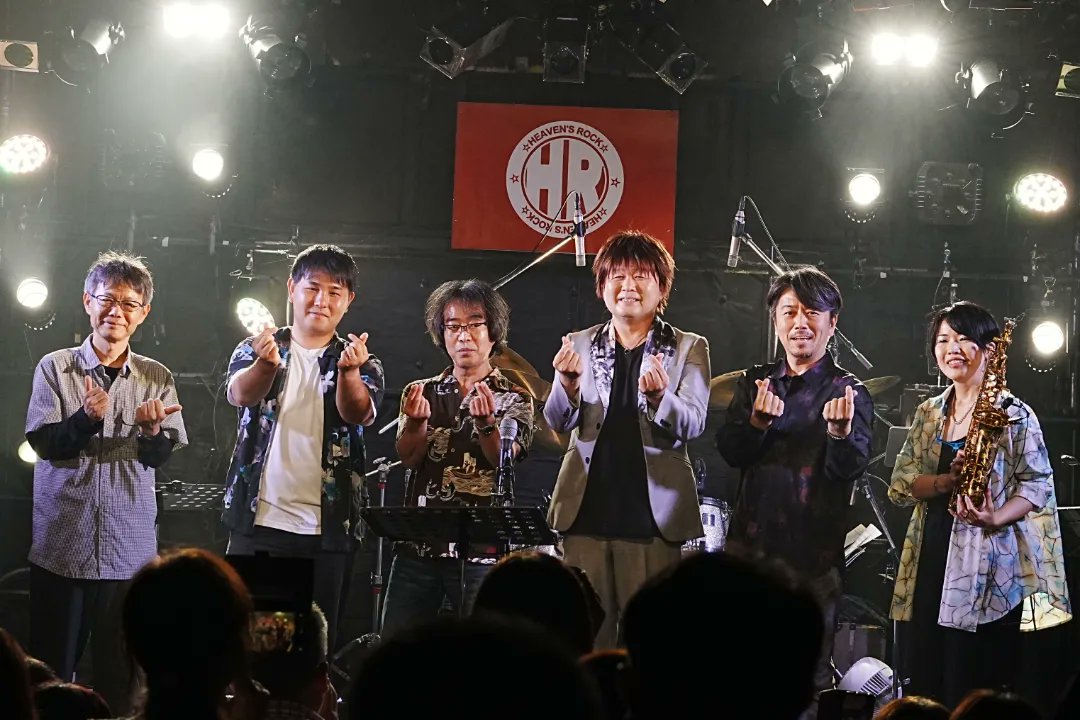 Comode_event's tweet photo. 8/3 さくまひできCover Live #3 -さくまひでき×Comode
ご来場&配信をご覧いただいた��なさま、ステキな歌声と安定の面白トークさくまさん、ヘブンズロックのみなさま、撮影の飯野さん、出演のめぐちゃん舜くんゆうさん大丞さん、その他関わる全てのみなさまありがとう😊❣️
#さくまひでき
#Comode https://t.co/9LE0YnIiig