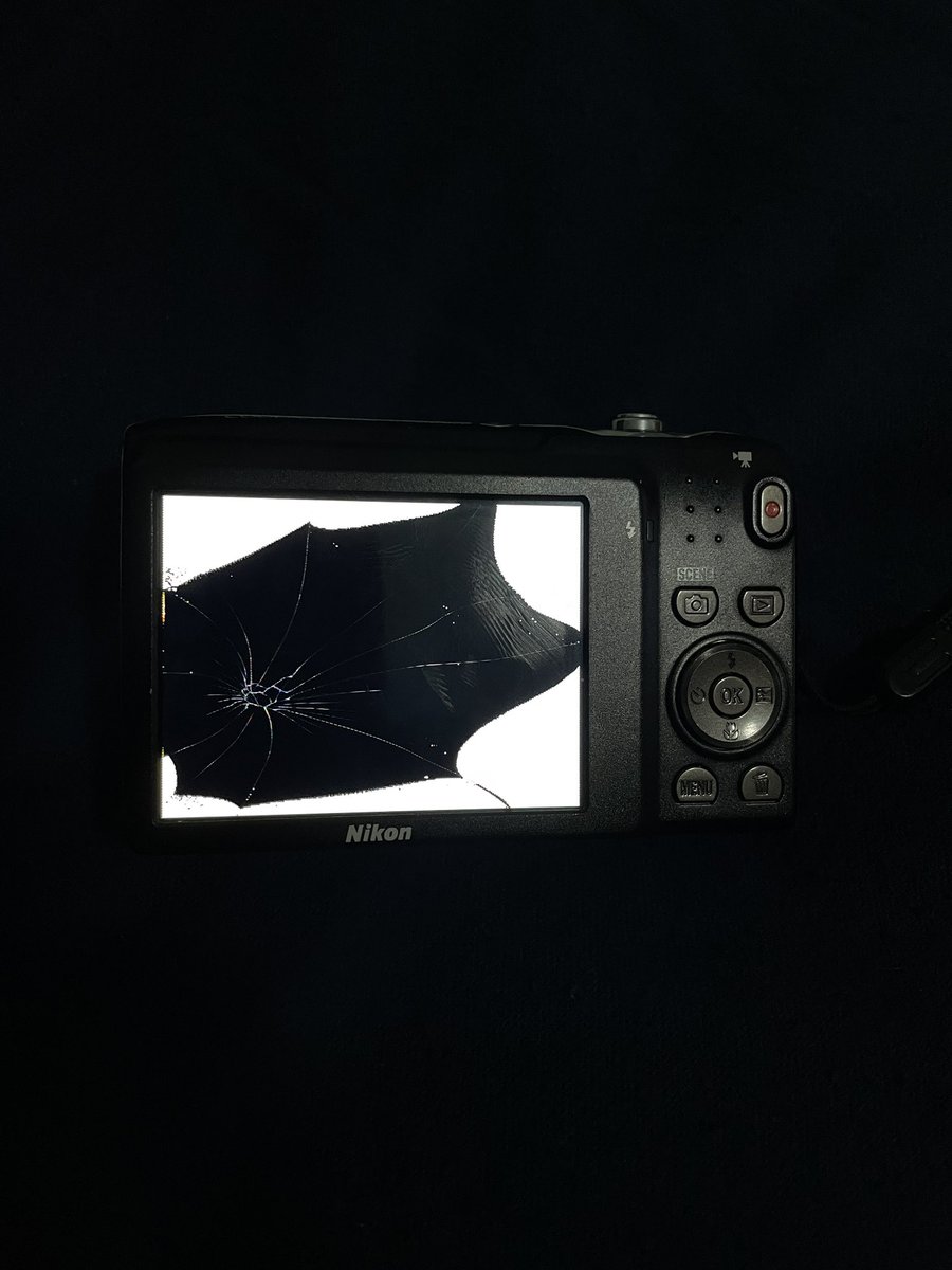 itswhateverles's tweet image. #tears #devasted 😔