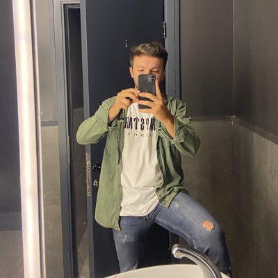ATMACA__02's tweet photo. #YeniProfilResmi https://t.co/Jx3UqQMFyP