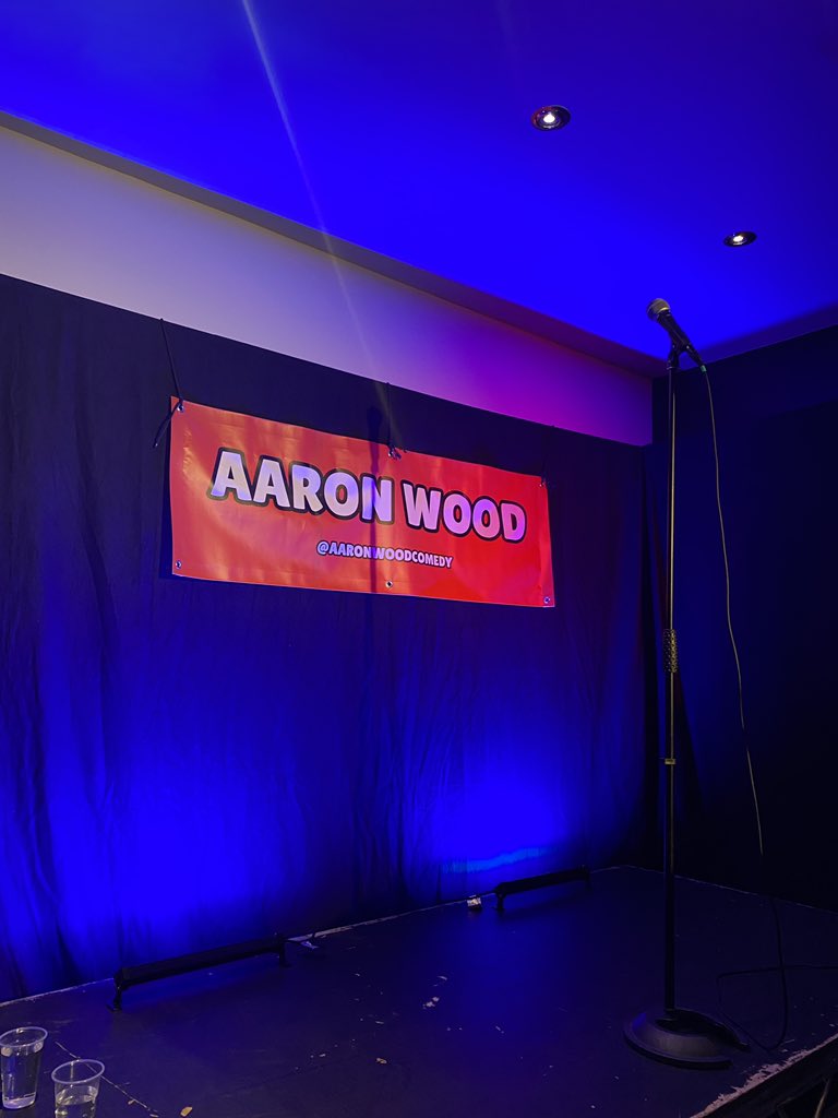 IdasWeeFlowers's tweet photo. If you are in town for @edfringe go see @AaronWoodComedy. Chameleon is a really good show 😄 https://t.co/LChxxyKZot