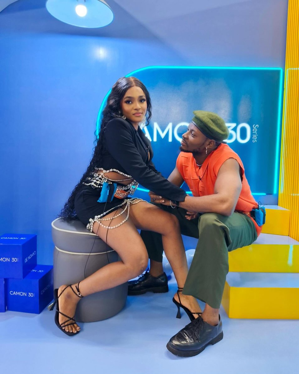 temii_ajao's tweet photo. Power Couple #DoubleKay 🔥

Credit: #BBNaija https://t.co/zu2VAFdCT1