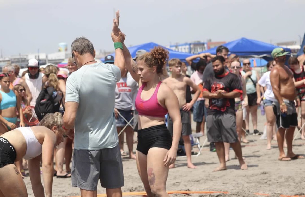 RyRunandWrestle's tweet photo. Did someone say beach day? 🤼‍♀️🥈 https://t.co/beJEgNMsdr