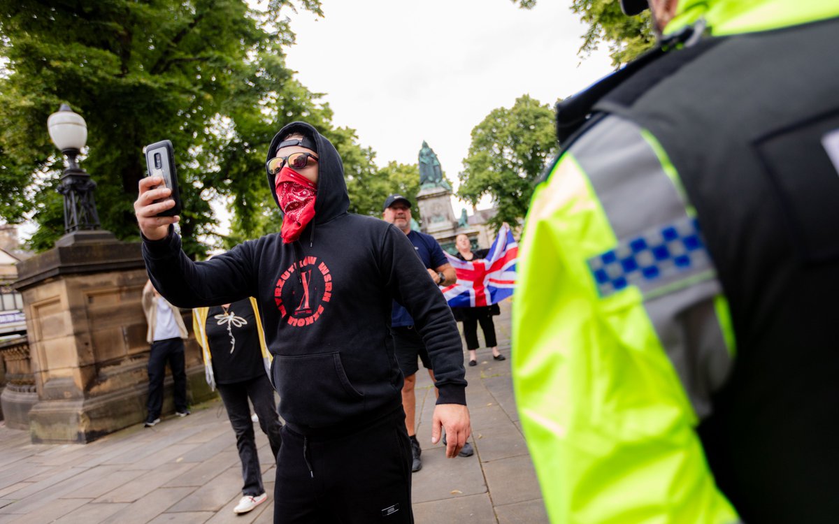 TomMorbey's tweet photo. Tensions were high, but thankfully nothing turned violent. #lancaster https://t.co/TEV0luYPkV